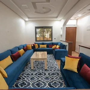 Adam's Apartments: Beach-near Downtown With Fiber Optic Wi-fi Apartment