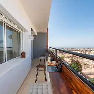 En Avec Piscine Apartment