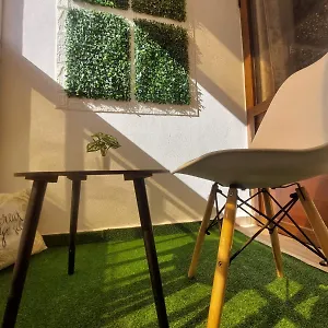Meublé Par Jour / Mensuel Appartement